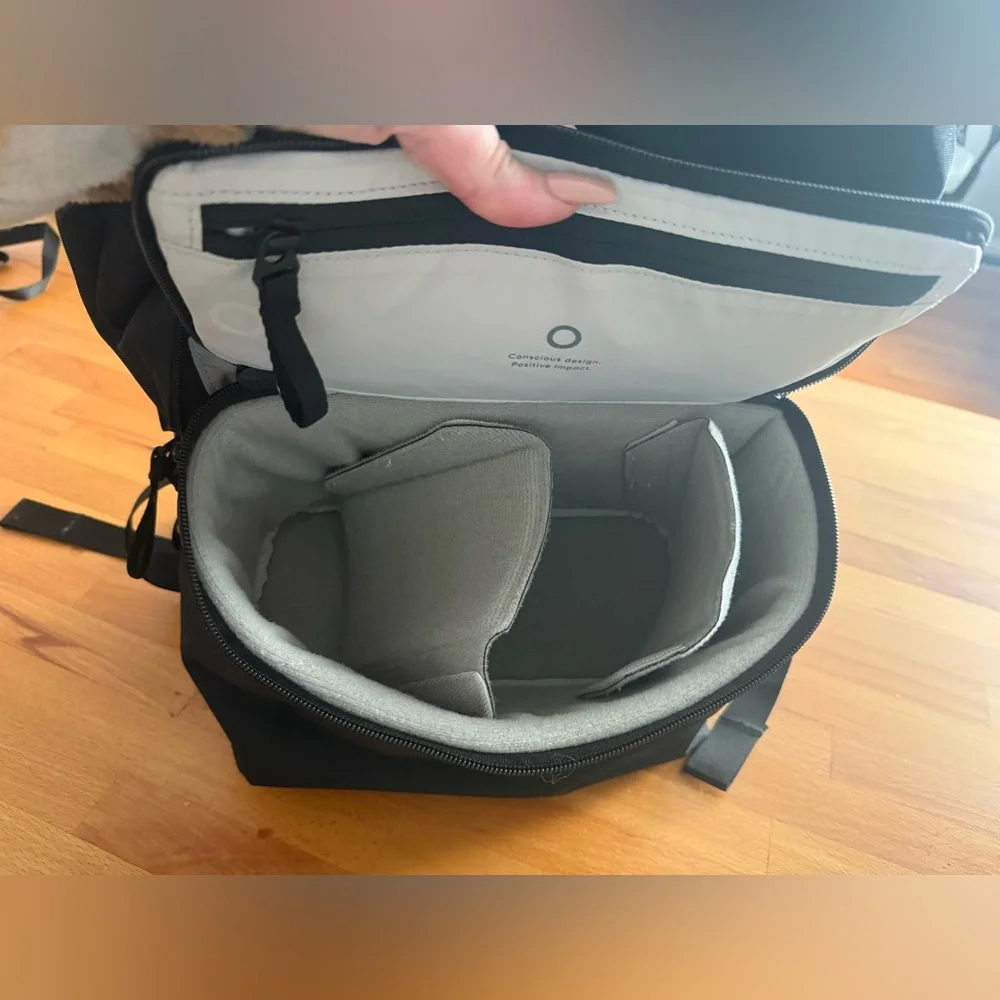Urth Arkose Camera Backpack Set 20L Black
